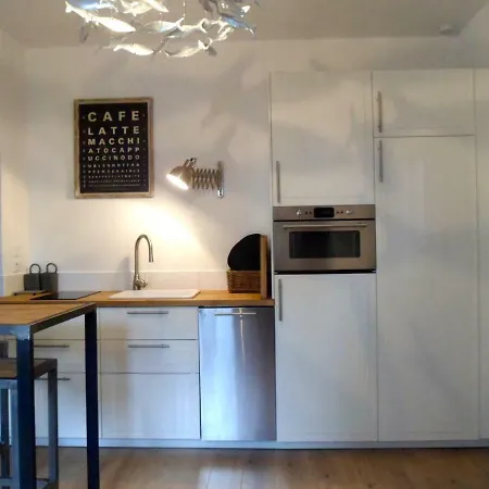 L' Du Marche Apartment